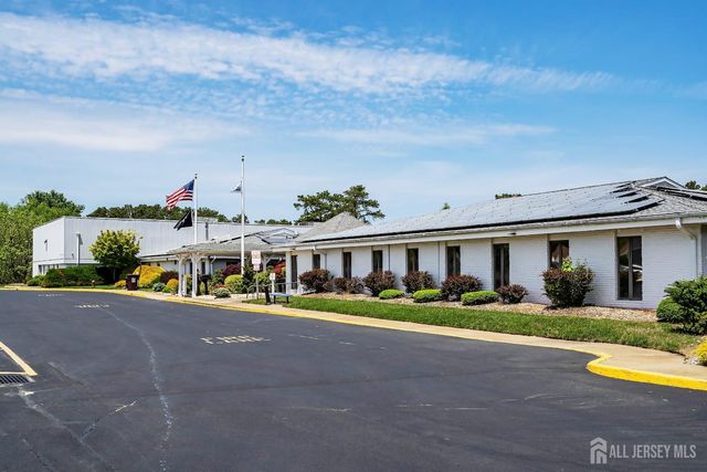 49 Stockport Drive, Toms River, NJ 08757