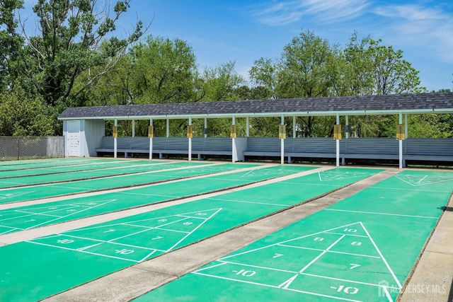 49 Stockport Drive, Toms River, NJ 08757