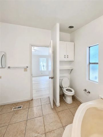 3067 Carl, Riverside, CA 92507