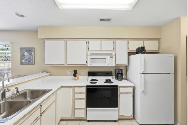 93 Pinehurst Ln Unit 4D, Pawleys Island, SC 29585