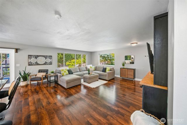 3401 Ida Jane Road SE, Olympia, WA 98503