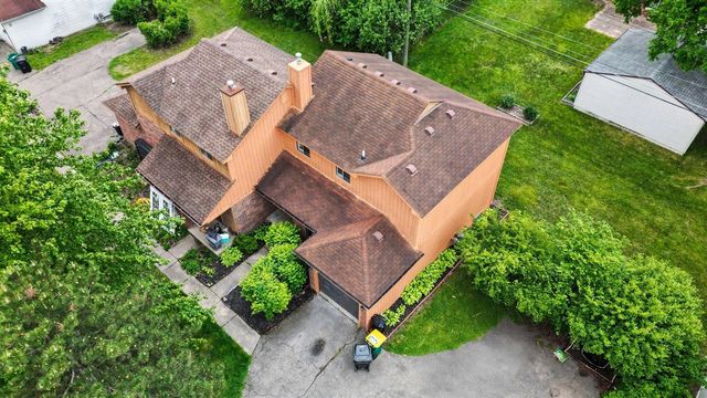 23227 Middlebelt Road, Farmington, MI 48336