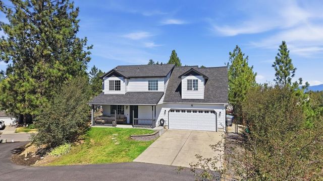 8220 E SOMMERSET Dr, Spokane, WA 99217