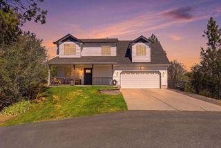 8220 E SOMMERSET Dr, Spokane, WA 99217