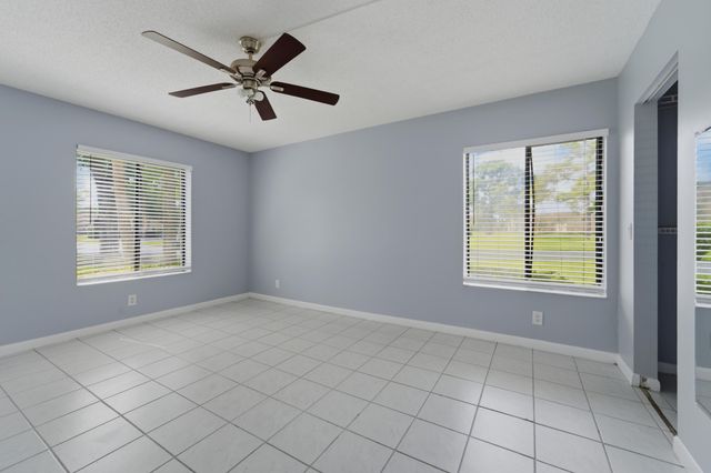 728 Sunny Pine Way A1, Greenacres, FL 33415