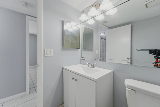 728 Sunny Pine Way A1, Greenacres, FL 33415