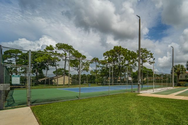 728 Sunny Pine Way A1, Greenacres, FL 33415