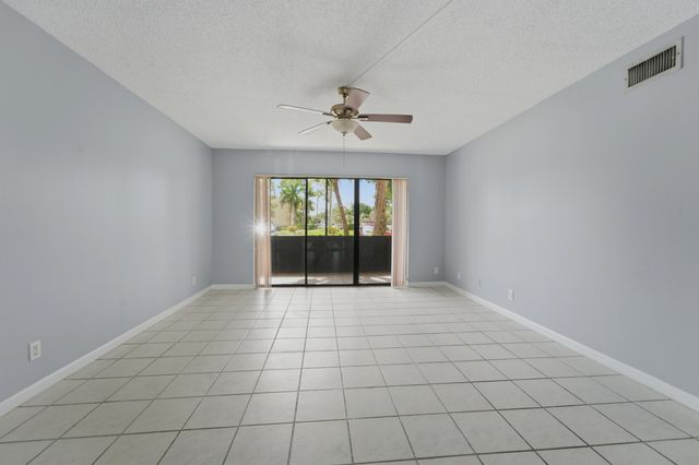 728 Sunny Pine Way A1, Greenacres, FL 33415
