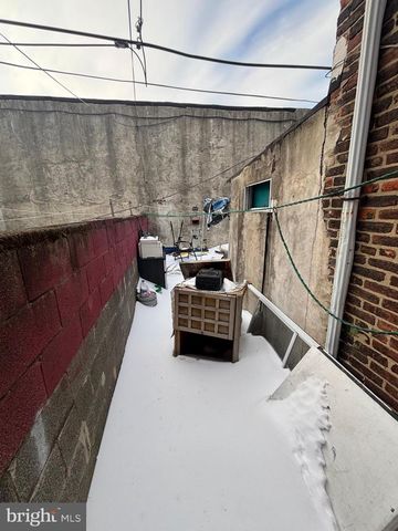 2710 C ST, Philadelphia, PA 19134