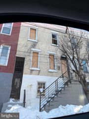 2710 C ST, Philadelphia, PA 19134