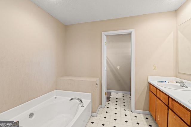 1525 Taylors Mill Road, Fort Valley, GA 31030