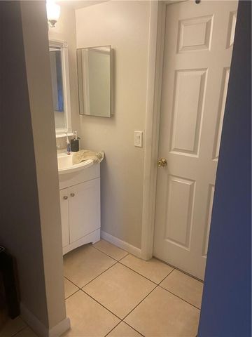 9957 NOB HILL Place 9957, Sunrise, FL 33351