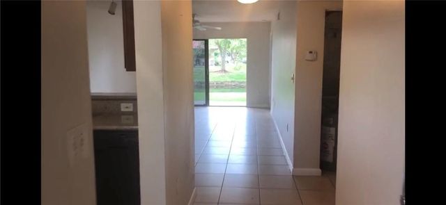 9957 NOB HILL Place 9957, Sunrise, FL 33351
