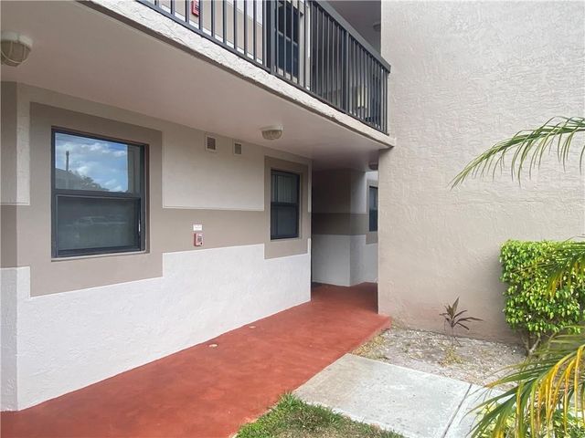 9957 NOB HILL Place 9957, Sunrise, FL 33351