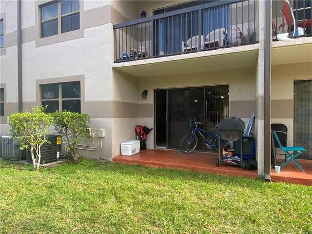 9957 NOB HILL Place 9957, Sunrise, FL 33351