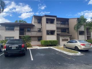 9957 NOB HILL Place 9957, Sunrise, FL 33351