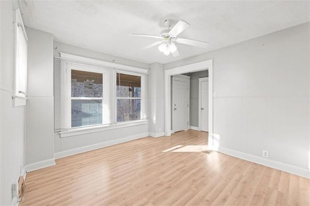 3741 Olive Street, Kansas City, MO 64109