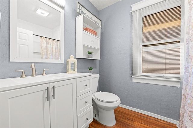 3741 Olive Street, Kansas City, MO 64109