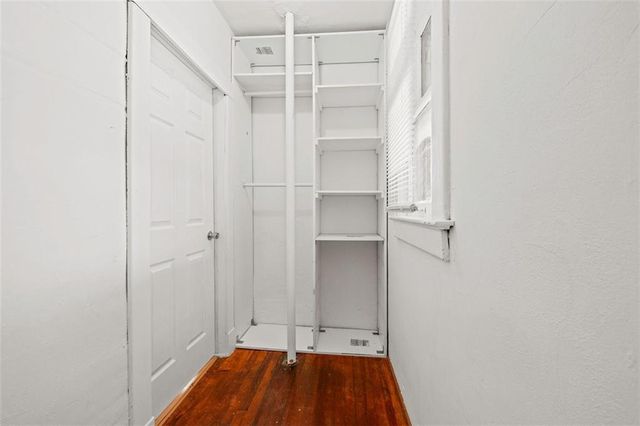 3741 Olive Street, Kansas City, MO 64109