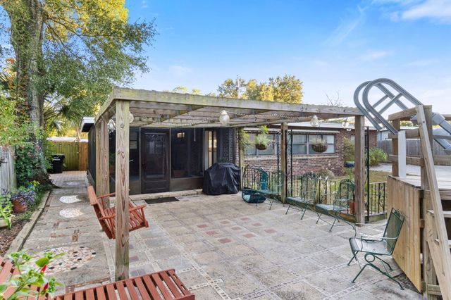 632 Berkley Dr Drive, Pensacola, FL 32503