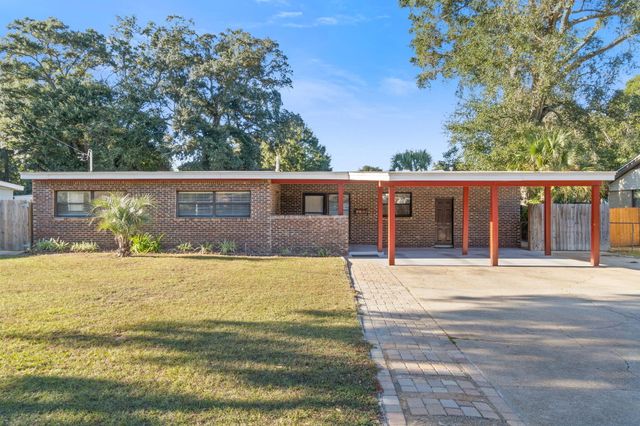 632 Berkley Dr Drive, Pensacola, FL 32503