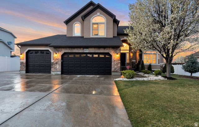 4222 W CHESTNUT VIEW DR DR, South Jordan, UT 84009