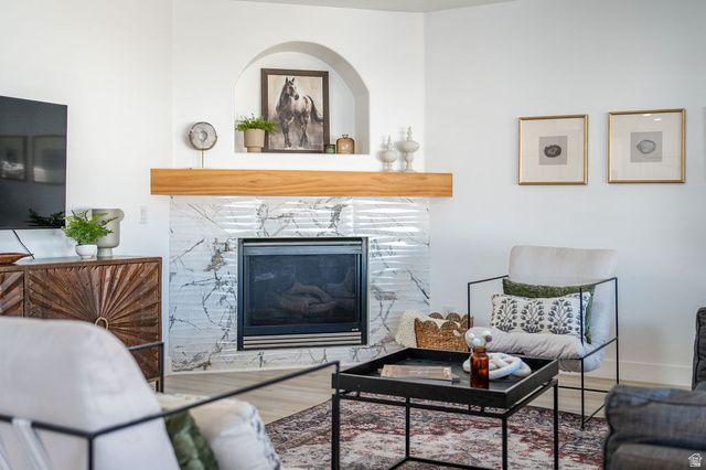 4222 W CHESTNUT VIEW DR DR, South Jordan, UT 84009