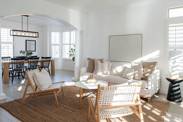 4222 W CHESTNUT VIEW DR DR, South Jordan, UT 84009