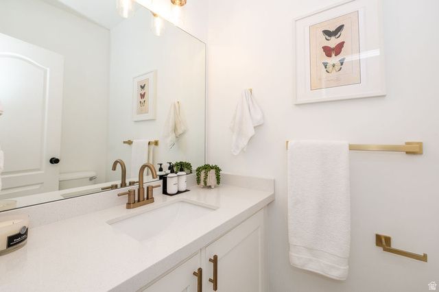 4222 W CHESTNUT VIEW DR DR, South Jordan, UT 84009