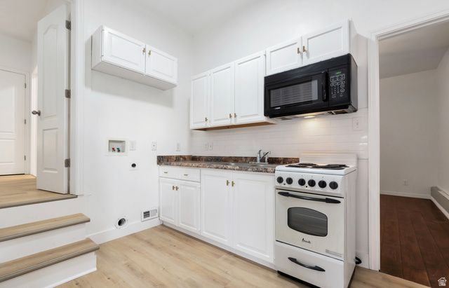 4222 W CHESTNUT VIEW DR DR, South Jordan, UT 84009