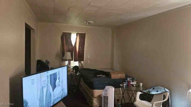 1093 Joy Avenue, Akron, OH 44306