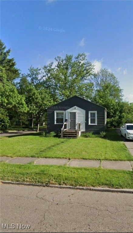 1093 Joy Avenue, Akron, OH 44306