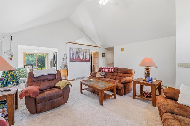 N6253 COUNTY ROAD K, Fond Du Lac, WI 54937