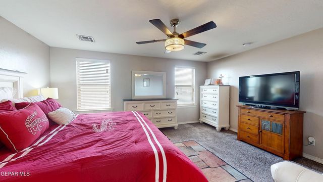 129 N Manzanita Drive, El Paso, TX 79928
