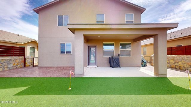 129 N Manzanita Drive, El Paso, TX 79928