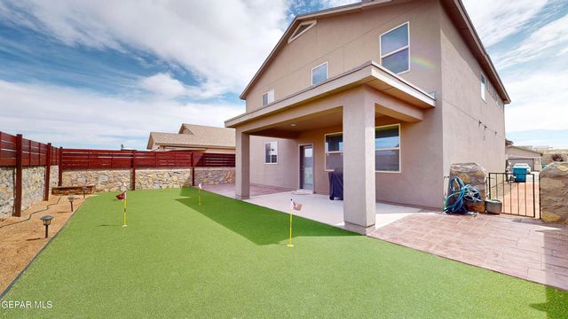 129 N Manzanita Drive, El Paso, TX 79928