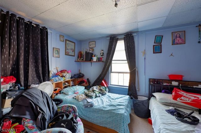 154 Dayton St, Newark City, NJ 07114