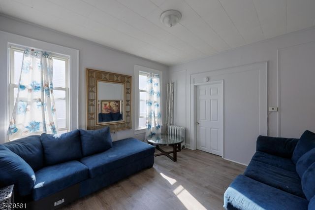 154 Dayton St, Newark City, NJ 07114