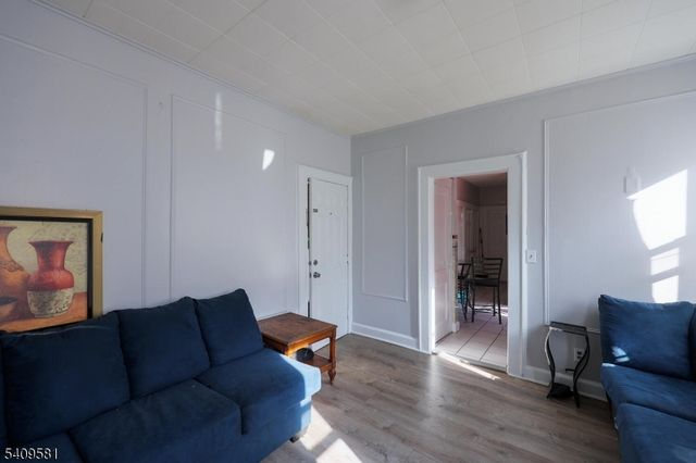 154 Dayton St, Newark City, NJ 07114