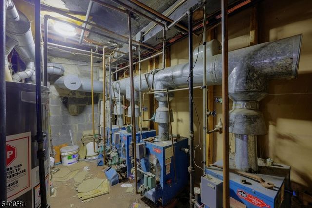 154 Dayton St, Newark City, NJ 07114