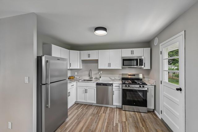 5112 Fairlane Road, Columbus, OH 43207