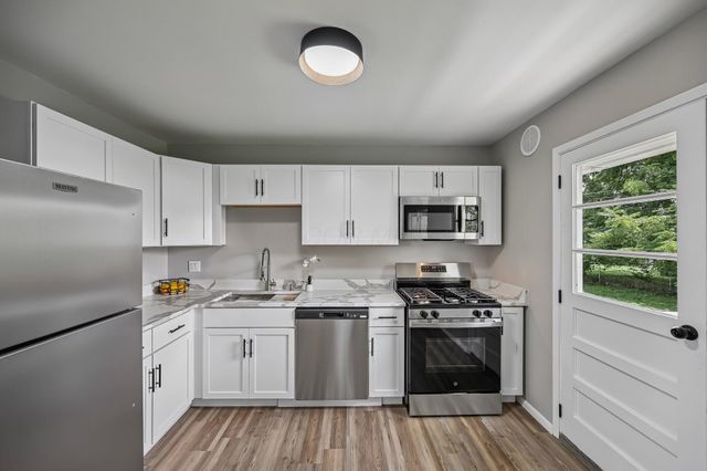 5112 Fairlane Road, Columbus, OH 43207