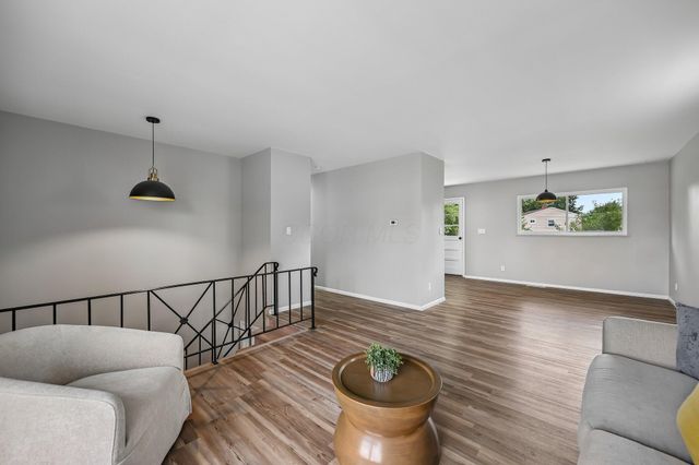 5112 Fairlane Road, Columbus, OH 43207