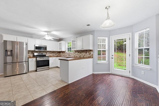 9360 Carnes Crossing Circle, Jonesboro, GA 30236