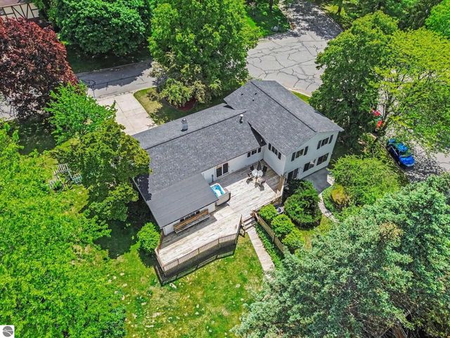 1012 Highland Street, Mt Pleasant, MI 48858