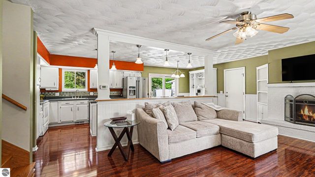 1012 Highland Street, Mt Pleasant, MI 48858