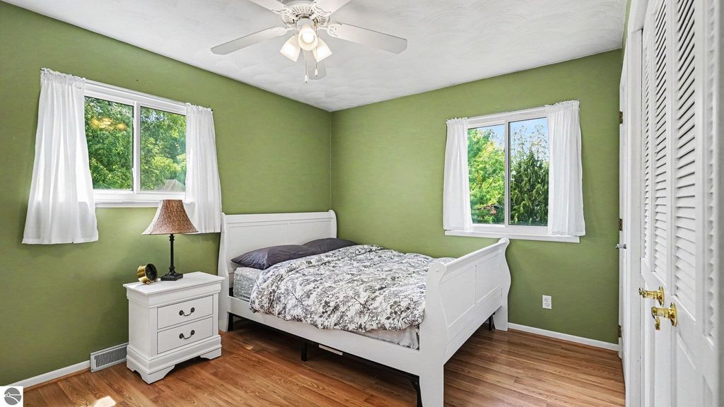 Image 16 of property listing at 1012 Highland Street, Mt Pleasant, MI 48858