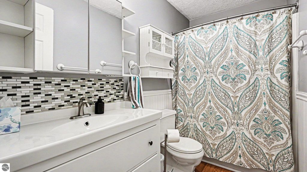 Image 21 of property listing at 1012 Highland Street, Mt Pleasant, MI 48858