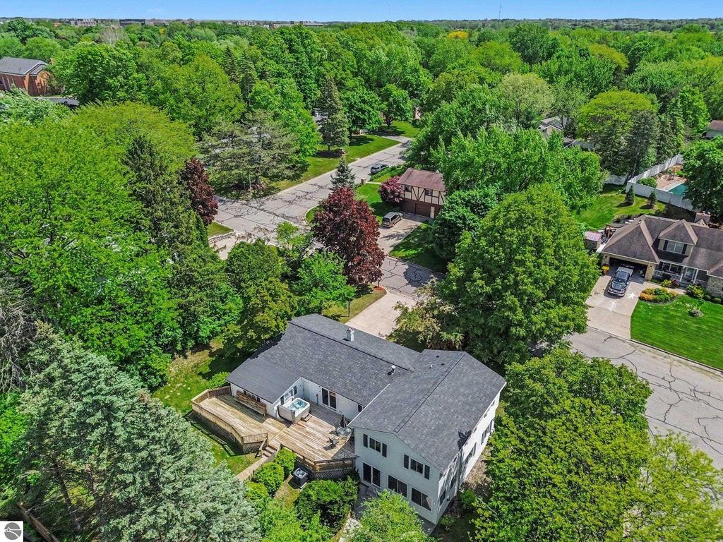 Image 34 of property listing at 1012 Highland Street, Mt Pleasant, MI 48858