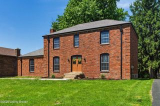 9205 Collingwood Rd, Jeffersontown, KY 40299
